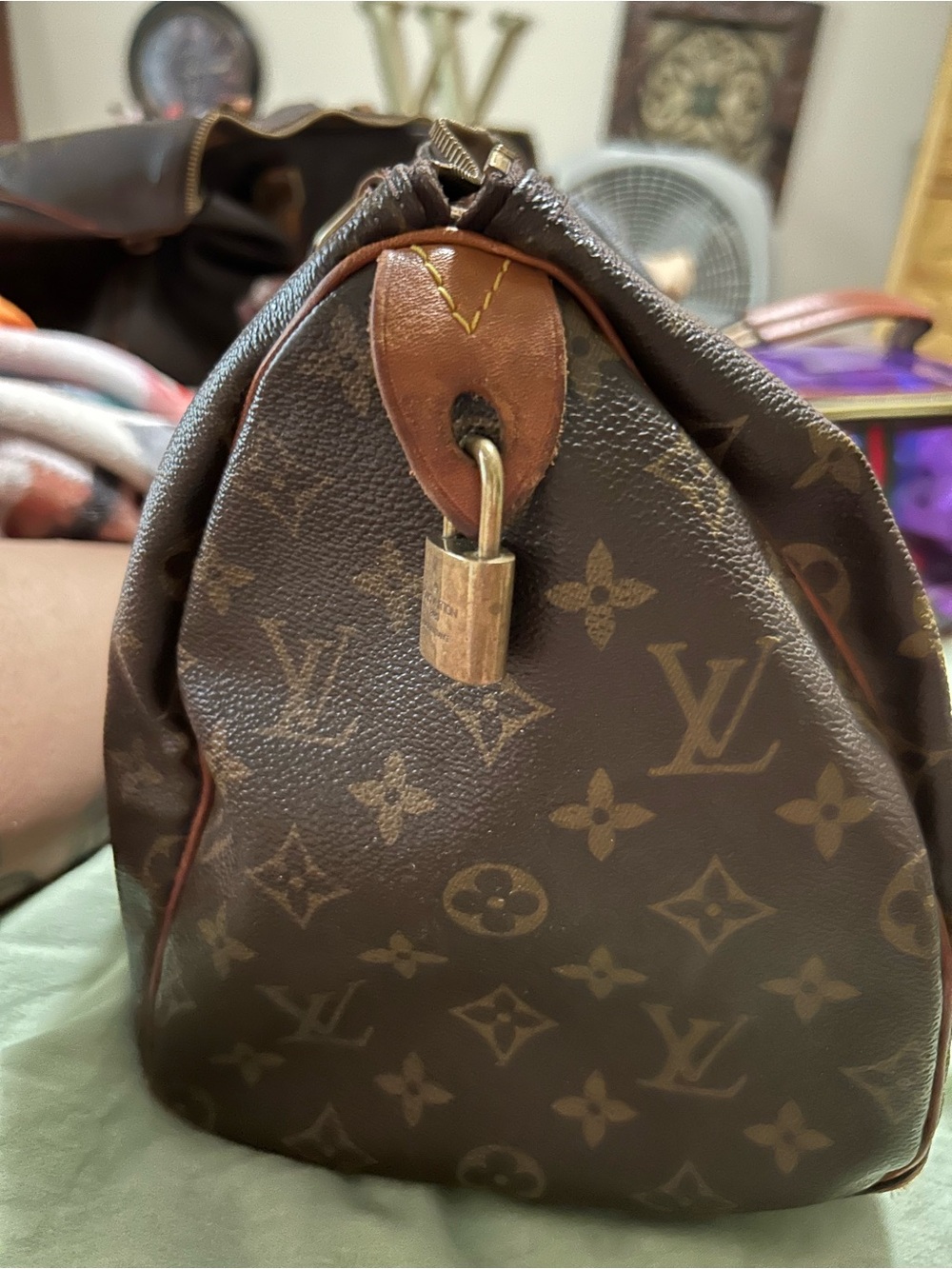 Louis Vuitton Brown Monogram Canvas Speedy Satchel - Picture 2 of 11